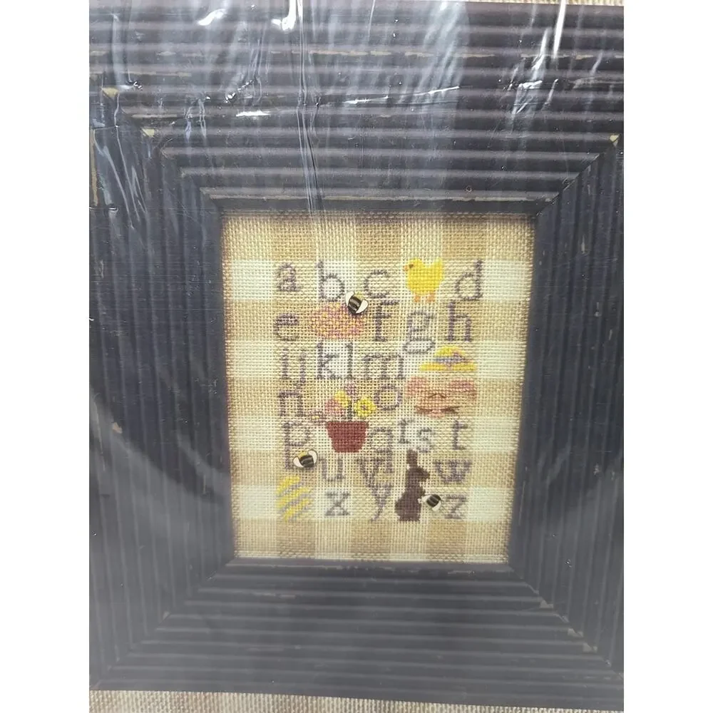 2005 Twisted Threads Cross Stitch Pattern ONLY Easter Gingham
